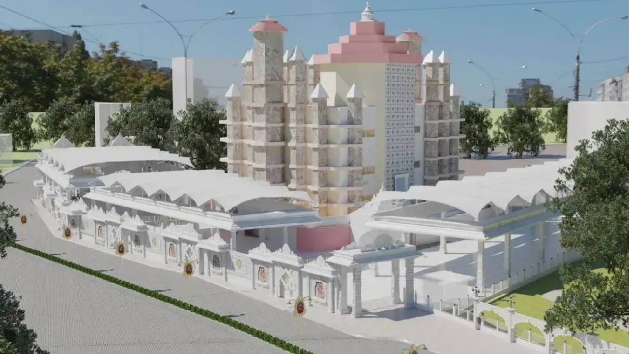 सिद्धिविनायक मंदिराच्या कॉरिडोअर प्रकल्पाचा वाद चिघळला, मैदानासाठी नागरिक रस्त्यावर सिद्धिविनायक मंदिराच्या कॉरिडोअर प्रकल्पाचा वाद चिघळला, मैदानासाठी नागरिक रस्त्यावर