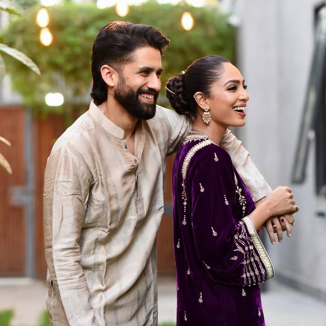 नाग चैतन्यने नुकतीच दिल्ली हायकोर्टात धाव घेतली आहे. समंथाचं करिअर उद्ध्वस्त केलं, तिची फसवणूक केली अशा खोट्या बातम्या किंवा चर्चा पसरवणाऱ्यांविरोधात त्याने याचिका दाखल केली होती. कोर्टानेही त्याला मोठा दिलासा देत अशा खोट्या बातम्या देणाऱ्यांना नोटीस बजावली आहे.