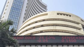 24 तासात दुसऱ्यांदा... पंतप्रधान नरेंद्र मोदी यांचे सोने, पेट्रोल...