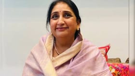 बारामतीत सुनेत्रा पवार आघाडीवर, राहुरीत अक्षय कर्डिलेंचं काय झालं ?.
