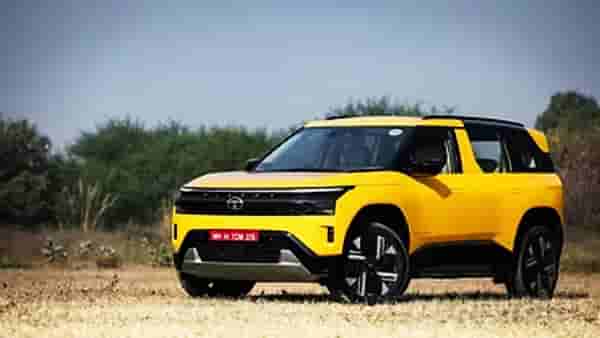 नवीन Tata Sierra घेण्याचा विचार करताय? पेट्रोल की डिझेल, जाणून घ्या कोणता व्हेरियंट तुमचे पैसै वाचवणार!