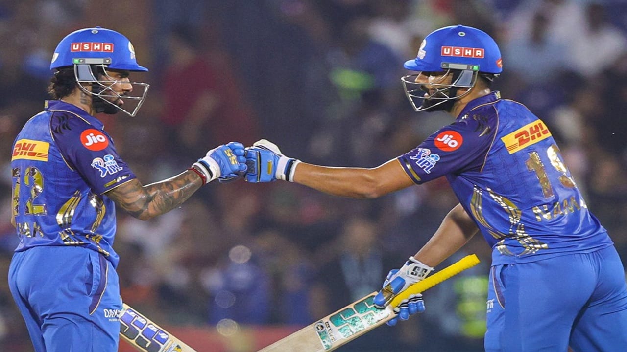 RCB vs MI : तिलक-नमनची निर्णायक खेळी, आरसीबीसमोर 167 धावांचं आव्हान, मुंबई जिंकणार?
