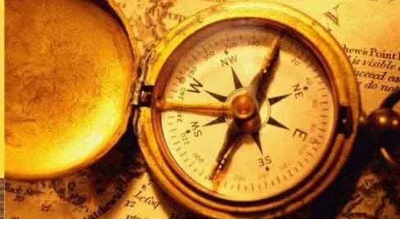 Vastushastra : घराच्या उत्तर दिशेला कधीच ठेवू नका या वस्तू; घरात कधीच पैसा टिकणार नाही Vastushastra : घराच्या उत्तर दिशेला कधीच ठेवू नका या वस्तू; घरात कधीच पैसा टिकणार नाही