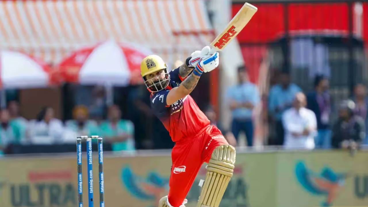 साई सुदर्शनने या पर्वात 652 धावा केल्या आहेत आणि त्याचा स्ट्राईक रेट 157.8 चा आहे. विराट कोहलीपेक्षा त्याचा स्ट्राईक रेट कमी आहे. दुसरीकडे शुबमन गिलने 159.2 स्ट्राईक रेटने 618 आणि हेनरिक क्लासेनने 159.4 च्या स्ट्राईक रेटने 606 धावा केल्या आहेत. (Photo: IPL/BCCI)