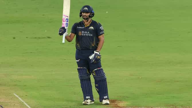 RCB vs GT Final : वॉशिंग्टन सुंदरचं झुंजार अर्धशतक, आरसीबीसमोर 156 रन्सचं टार्गेट, गुजरात रोखणार की बंगळुरु जिंकणार?