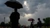 पाकिस्तानकडून भारतात वारे वाहण्यास सुरुवात; महाराष्ट्रावर होणार परिणाम.