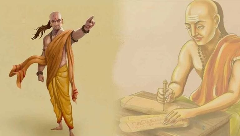 आचार्य चाणक्य यांनी समृद्ध जगण्यासाठी काय काय गरजेचं असतं, याविषयी सांगितलेलं आहे. त्यांचं राजकारण आणि अर्थशास्त्रातील ज्ञानही आजदेखील तेवढंच कामी येतं. त्यांनी चुकीची जीवनपद्धती जगणाऱ्या काही लोकांविषयी सांगितलेले आहे.