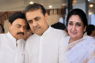 NCP Crisis | राष्ट्रवादीत मोठी धुसफूस! पार्थ पवार vs तटकरे- पटेल? राष्ट्रवादीतील अंतर्गत संघर्ष उफाळला