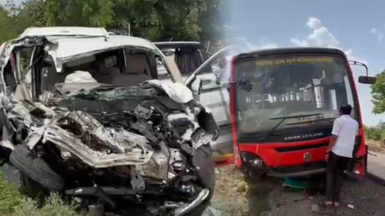 अहिल्यानगरात एसटी बसचा भीषण अपघात, 1 ठार 15 जण जखमी, समोर कार आल्याने...