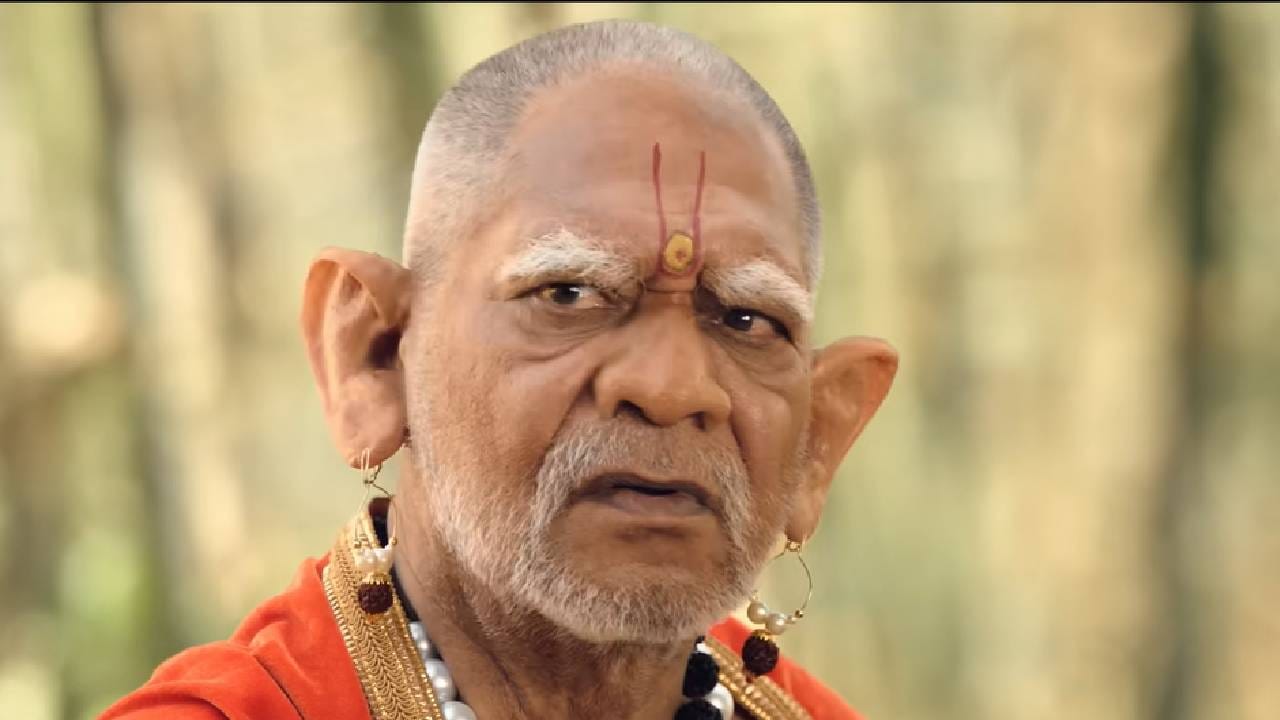 2015 मध्ये प्रदर्शित झालेल्या 'देऊळ बंद' या चित्रपटात अभिनेता गश्मीर महाजनीने राघव शास्त्रीची मुख्य भूमिका साकारली होती. आता 'देऊळ बंद 2'मध्ये प्रवीण तरडे यांची पत्नी स्नेहल तरडेनं एका शेतकरी महिलेची मुख्य भूमिका साकारली आहे. तर अभिनेते मोहन जोशी हे पुन्हा एकदा स्वामी समर्थांच्या भूमिकेतून प्रेक्षकांच्या भेटीला आले आहेत.  
