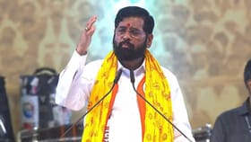 मंत्रिमंडळ विस्ताराआधीच शिवसेनेत खळबळ, बड्या मंत्र्यांना मिळणार डच्चू?.