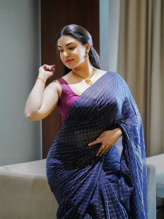 सौंदर्य आणि फिटनेसमध्ये ही अभिनेत्री बॉलिवूडच्या टॉप अभिनेत्रींना देते टक्कर