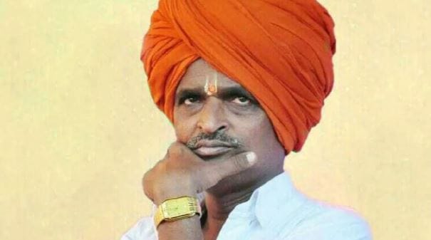 तसेच, आज मुलगा, मुलगी मोठी झाले ते दिसतंय. मी किर्तनासाठी फिरत असल्याने त्यांची भेट होत नव्हती. माझ्या मुलाचीदेखील तीन वर्ष झाले भेट नाही, असे म्हणत मन मोकळे केले. तसेच मी विद्यालय चालवतोय. त्यासाठी एक रुपयाही घेत नाही. या शाळेत 13 शिक्षक आहेत, असे इंदुरीकर महाराज यांनी सांगितले. 