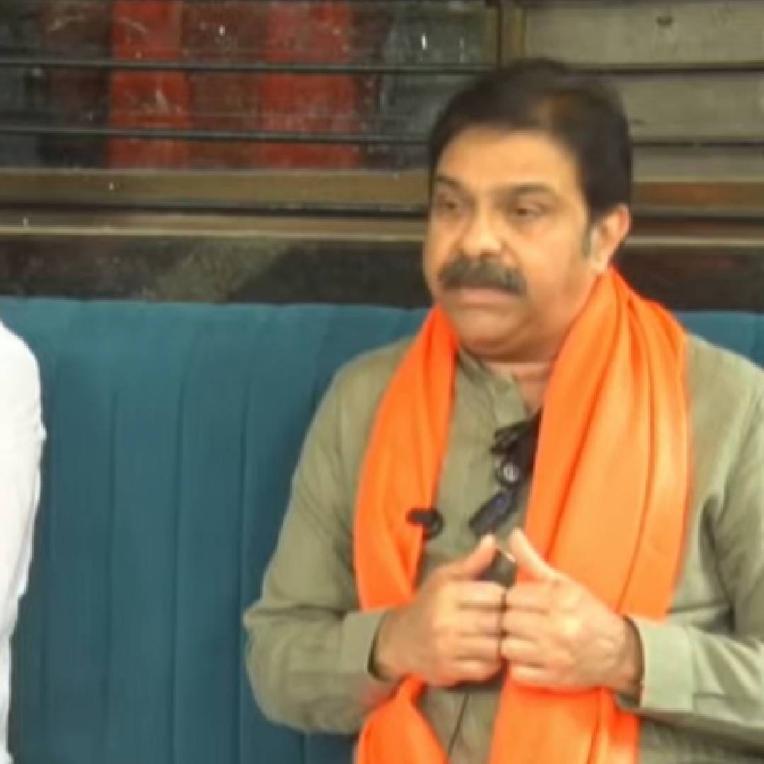  "सात-आठ गोष्टी झाल्या,नाही  झाल्या. दादांनी आवाहन केलं, प्रसादभाऊंनी मला माझा भाऊ म्हटलय. मी कुठल्या कॅपेसिटीत आमदार, नेता म्हणून आलेलो नाही. माझे काका-काकू सीरियस आहेत, हॉस्पिटलला आहेत. काल मी तिथे होतो. काल रात्री संभाजीनगरला आलो. तुम्ही मला जे निमंत्रण दिलं, ते स्वीकारुन मी आज इथे आलो" असं प्रसाद लाड यांनी सांगितलं.  