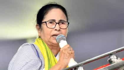 ममता बॅनर्जींचा पराभव, निवडणुकीत सर्वात मोठा धक्का!