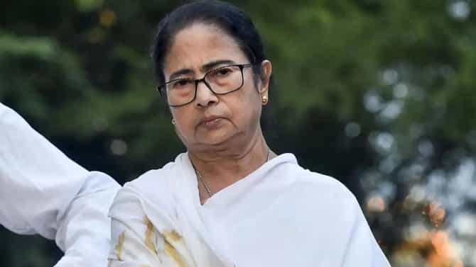West Bengal : ममता बँनर्जींना धक्का! 45 आमदारांनी थेट... पराभवानंतर पक्षात फूट?