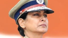 महिला आयोग अध्यक्षपदावर माजी IPS मीरा बोरवणकर यांची नियुक्ती होणार ?.