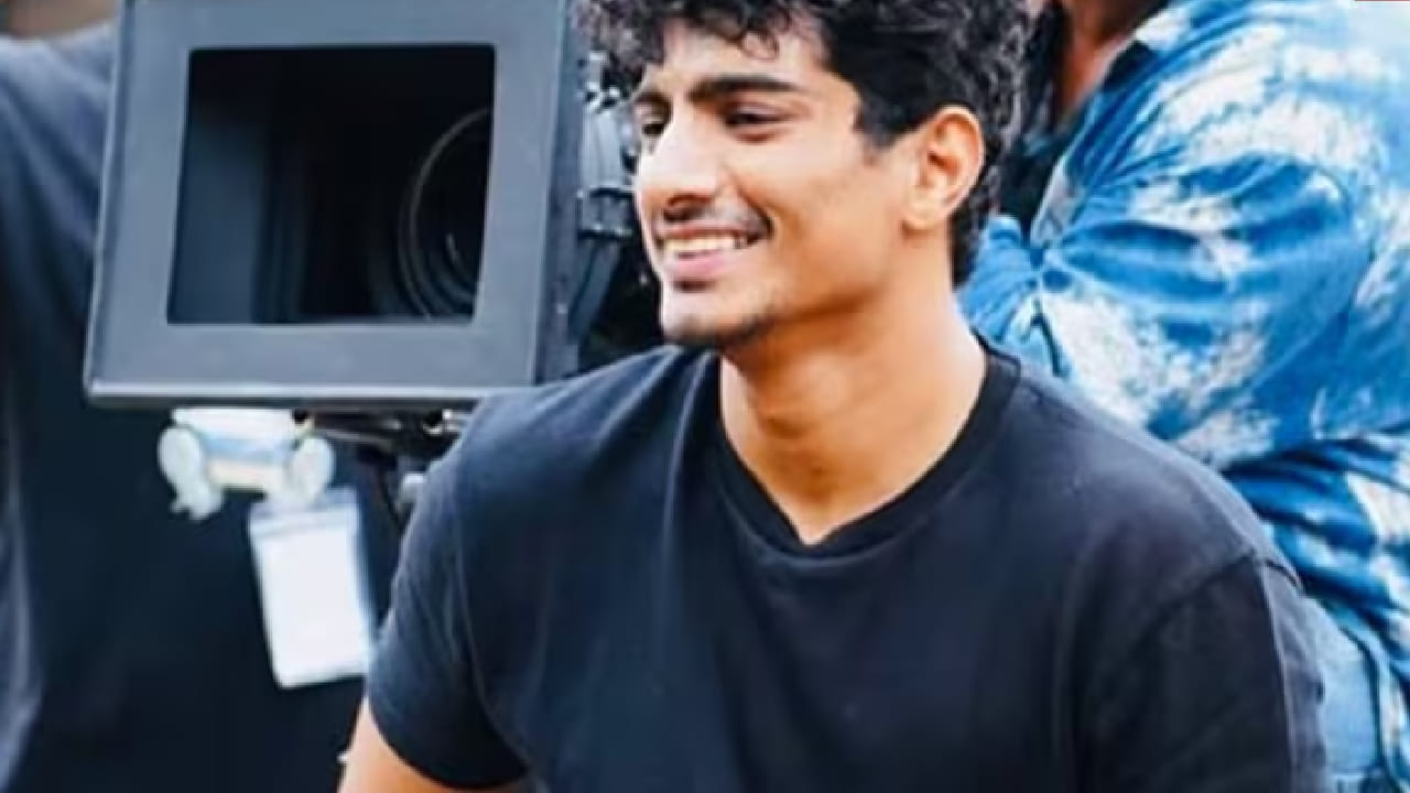 यापूर्वीही या प्रकरणामुळे पलाश मुच्छल चर्चेत आला होता. नोव्हेंबर महिन्यात सांगली येथे स्मृती मंधाना आणि त्याचा विवाह सोहळा होणार असल्याची चर्चा होती. मात्र काही कारणांमुळे तो विवाह रद्द झाला. त्यानंतर जानेवारी महिन्यात विज्ञान माने यांनी त्यांच्याविरोधात फसवणुकीची तक्रारही केली होती.
