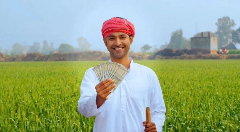 शेतकऱ्यांना या योजनेतील 22 वा हप्ता मिळालेला आहे. शेतकऱ्यांच्या बँक खात्यात हे पैसे पाठवण्यात आलेले आहेत. आता पात्र लाभार्थी शेतकरी आम्हाला 23 वा हप्ता कधी मिळणार, असे विचारत आहेत. 