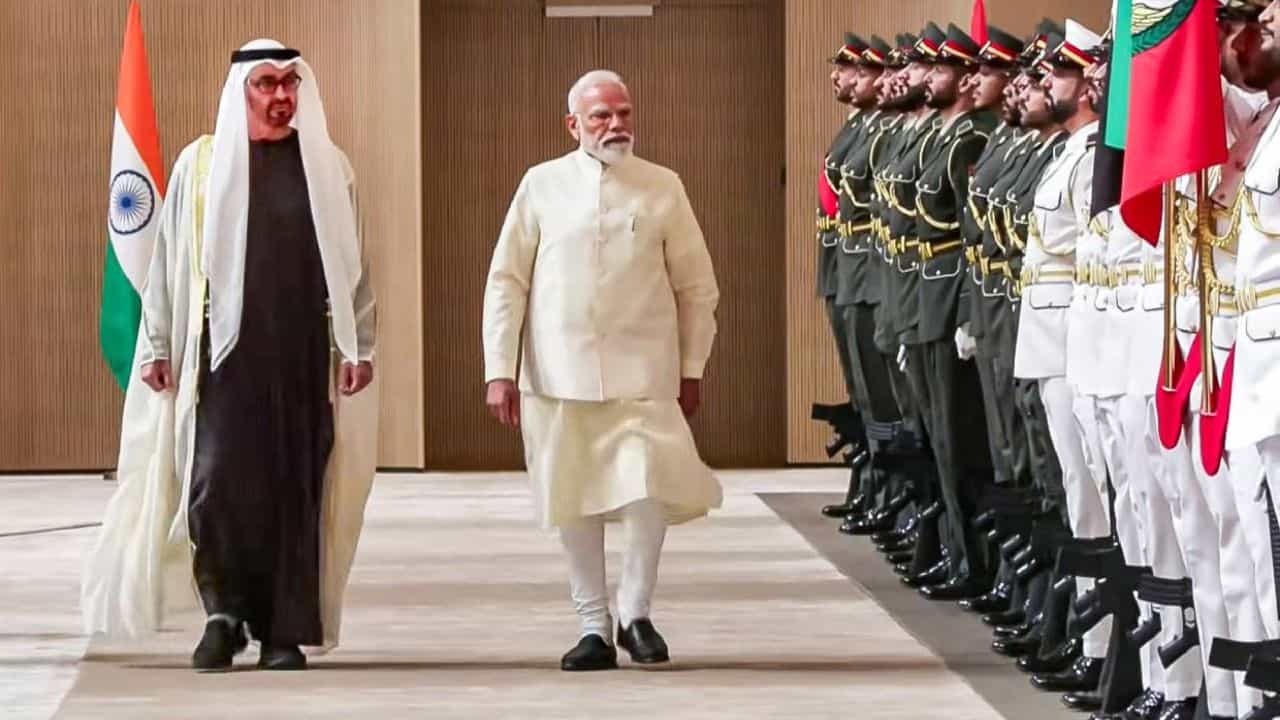 आजपासून पीएम मोदी 5 देशांच्या दौऱ्यावर, भारताच्या 1000 रुपयांची किंमत तिथे किती ?