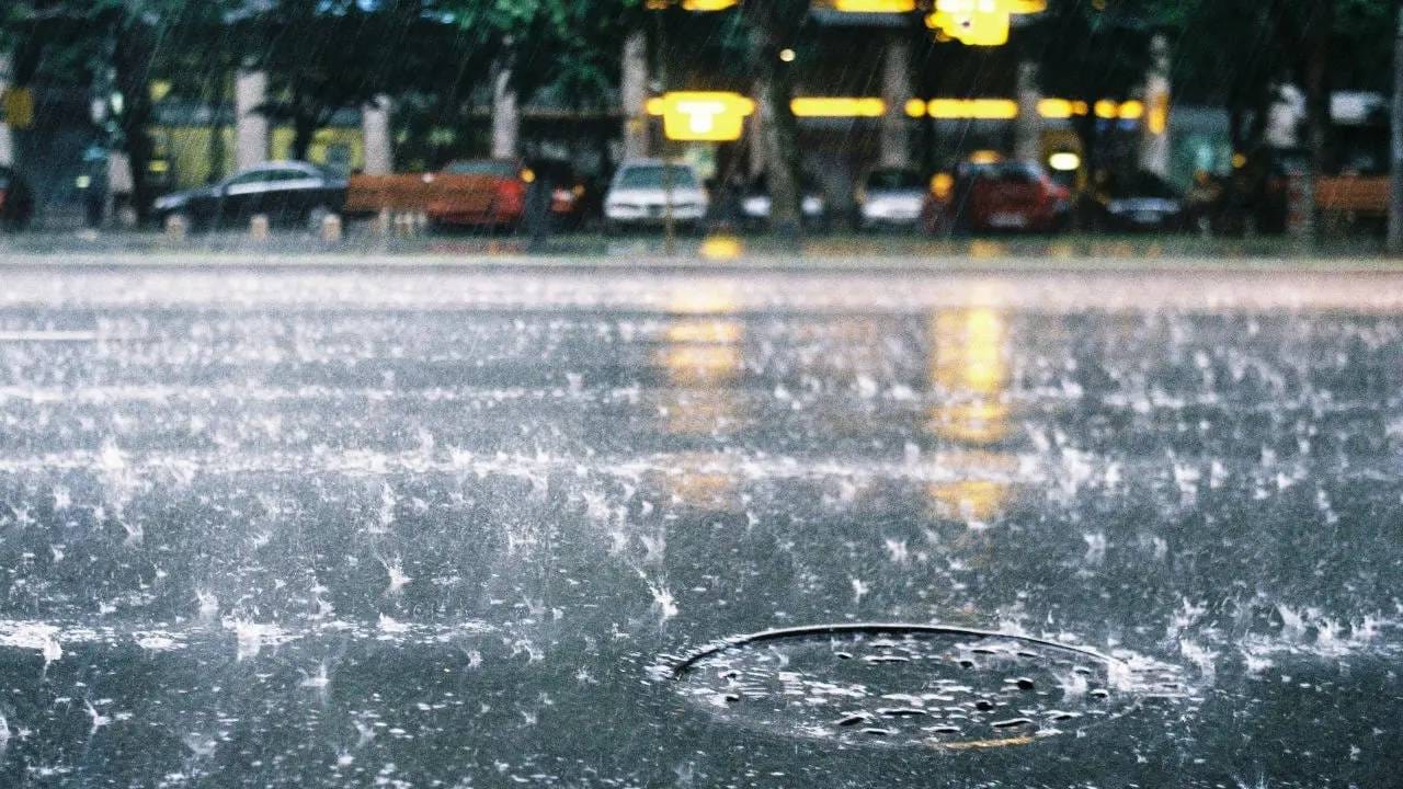 Maharashtra Weather Update : घरातून बाहेर पडतानाच विचार करा, अर्ध्या महाराष्ट्रावर दुहेरी संकट, एकाचवेळी… 48 तास… अलर्ट आला