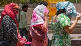 4‍5 डिग्री तापमानात, आरोग्याची आणि त्वचेची कशी काळजी घ्यावी ?.