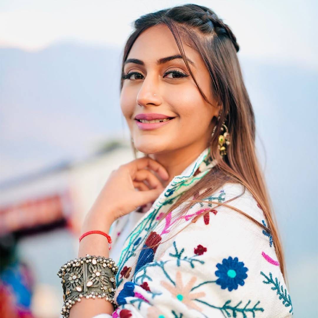 'तारक मेहता का उल्टा चष्मा'मध्ये सुरभीची भूमिका छोटी होती, पण त्यातही तिने प्रेक्षकांवर विशेष छाप सोडली होती. मात्र या मालिकेत काम करणं सोपं नसल्याचा अनुभव तिने सांगितला. कारण त्यावेळी सुरभी टीव्ही इंडस्ट्रीत नवीनच होती. तिला अभिनयाच्या बऱ्याच गोष्टी माहीत नव्हत्या.