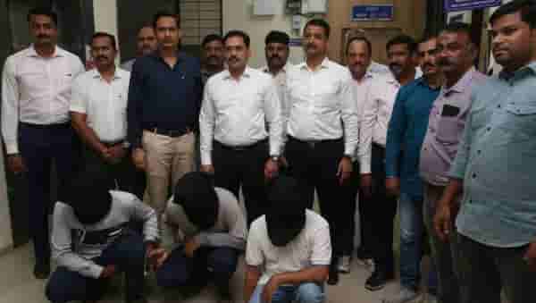 गुप्त माहिती मिळाली अन् तब्बल 12 वर्षांनी रिलस्टार अडकला; ठाण्यात त्या रात्री काय घडलं?
