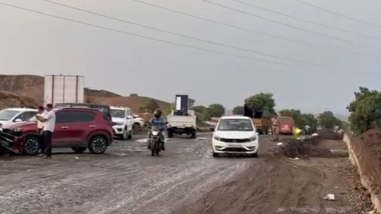 या गोळीबाराच्या घटनेमध्ये  सराईत गुन्हेगार विशाल काळे याचा मृत्यू झाल्याची प्राथमिक माहिती समोर येत आहे. या घटनेमुळे परिसरात दहशतीचं वातावरण निर्माण झालं आहे.   