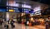 Airport Rules : विमानतळावर सेल्फी काढणं पडणार महागात, DGCA चे नवे नियम काय?