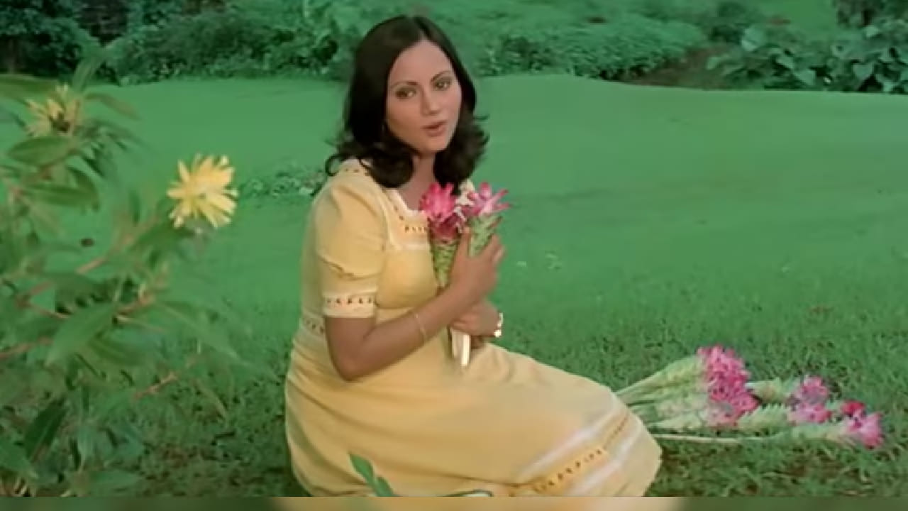 सोशल मीडियावरील व्हिडिओंमध्ये आणि रील्समध्येही या गाण्याचे क्लिप्स वारंवार वापरले जातात. त्यामुळे त्याची लोकप्रियता आजही कायम आहे. विशेष म्हणजे, ‘अंखियों के झरोखों से’ या चित्रपटातील अनेक गाणी आजही संगीतप्रेमी आवर्जून ऐकतात.