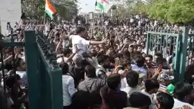 मोठी बातमी! अभिजीत दिपकेंना मारहाण, जयपूरमध्ये नेमकं काय घडलं?