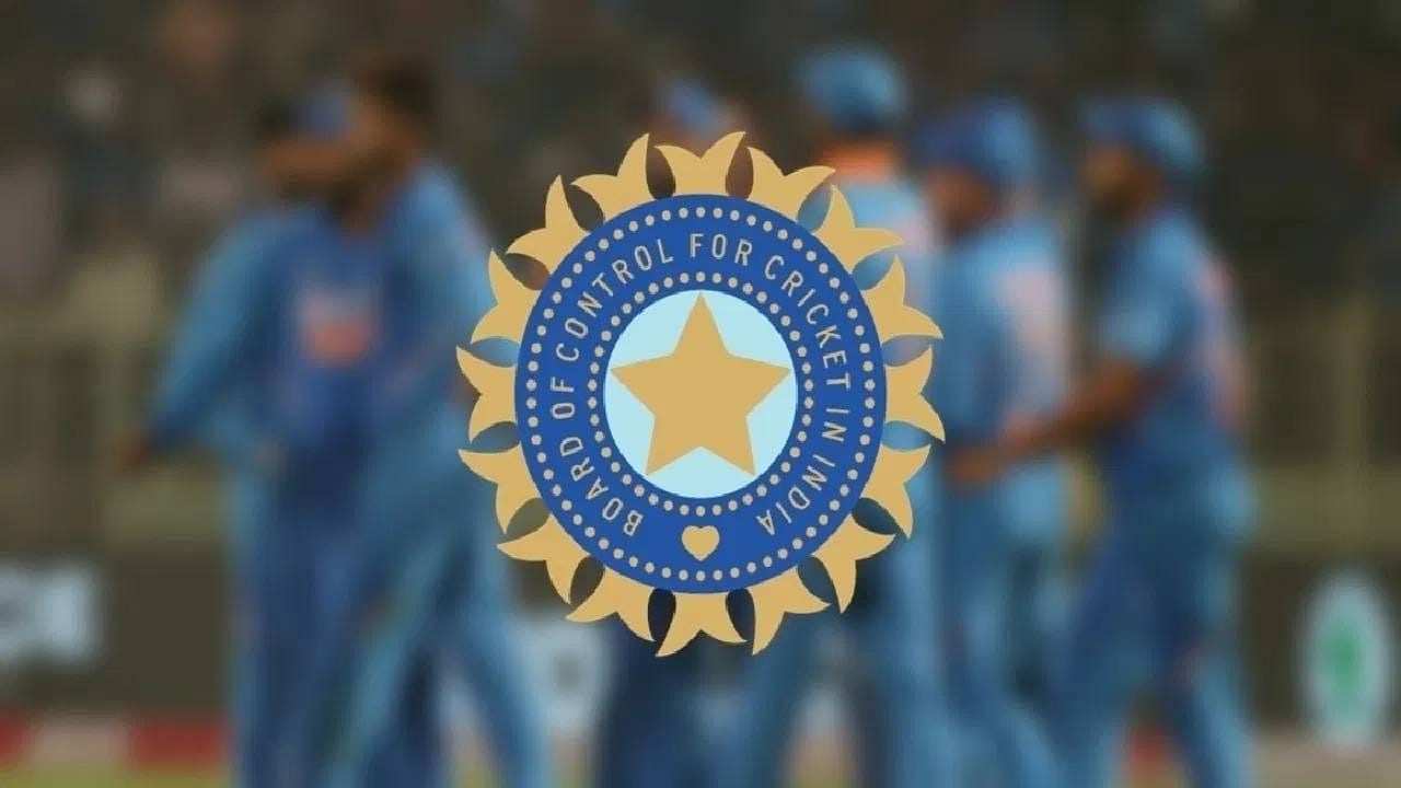 क्रिकेट चाहत्यांसाठी पर्वणी, श्रीलंका दौऱ्यात ज्युनिअर टीम इंडिया खेळणार 5 सामने, पाहा वेळापत्रक क्रिकेट चाहत्यांसाठी पर्वणी, श्रीलंका दौऱ्यात ज्युनिअर टीम इंडिया खेळणार 5 सामने, पाहा वेळापत्रक
