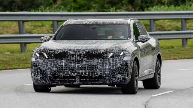 BMW आणणार सर्वात मोठ्या बॅटरीची इलेक्ट्रिक कार iX5, शानदार SUV चे पॉवर आणि फीचर्स असणार जबरदस्त