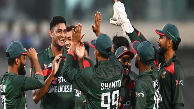 BAN vs AUS T20i : ऑस्ट्रेलिया विरूद्धच्या टी 20i सीरिजसाठी बांगलादेश टीम जाहीर, कॅप्टन कोण?