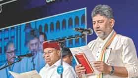 काँग्रेसचा जबरदस्त गेम, शिवकुमारना मुख्यमंत्री बनवलं पण...