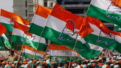 ऑपरेशन टायगरनंतर आता काँग्रेसला मोठा धक्का; राजकारणात घडामोडींना वेग