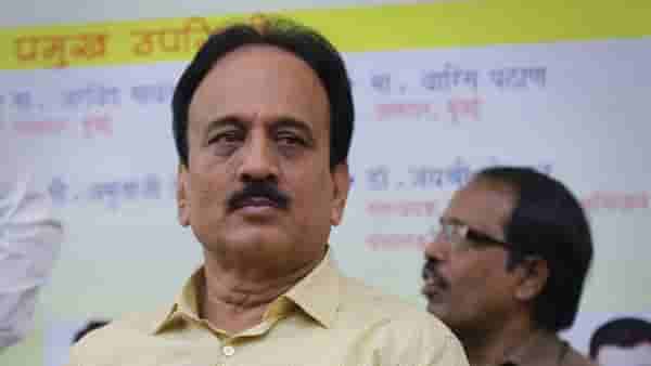 मॉर्फ फोटोतील ती तरुणी गिरीश महाजन यांच्या मित्राची मुलगी, अखेर तक्रार पोलिसांकडून..
