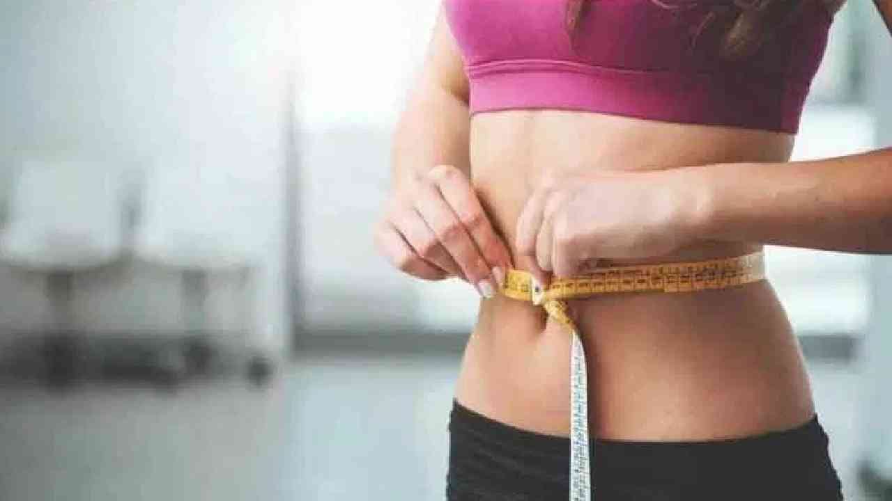 ताण आणि वेदना कमी करण्यासाठी ‘बॉडी टॅपिंग’ कसे काम करते? ताण आणि वेदना कमी करण्यासाठी ‘बॉडी टॅपिंग’ कसे काम करते?