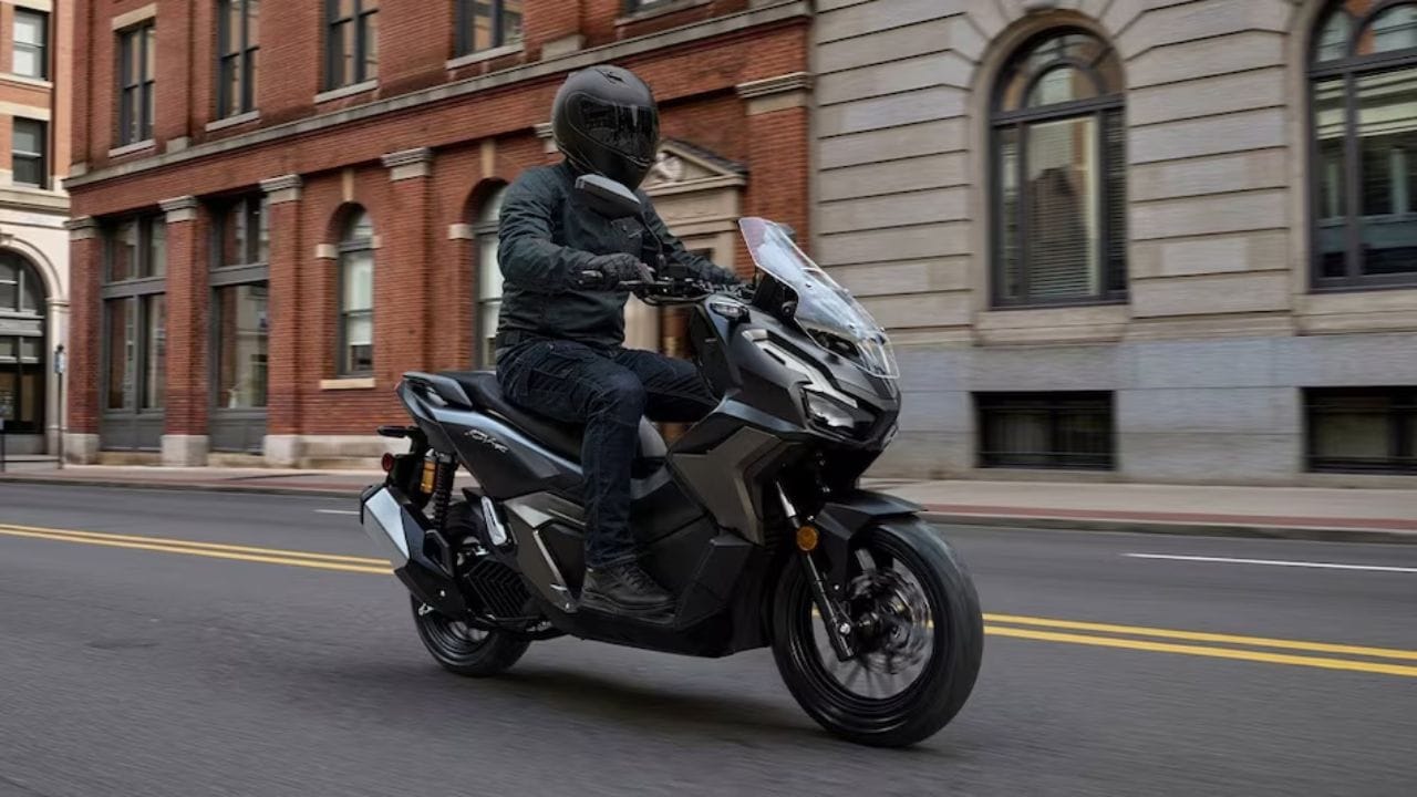 आता Activa ला विसराल, येत आहे Honda ची नवीन स्कूटर, जबरदस्त फिचर्स आता Activa ला विसराल, येत आहे Honda ची नवीन स्कूटर, जबरदस्त फिचर्स