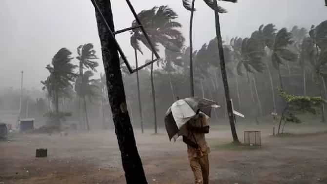 monsoon update : मान्सून महाराष्ट्रात दाखल पण IMD च्या नव्या इशाऱ्यानं चिंता वाढली, अत्यंत वाईट बातमी, राज्यावर मोठं संकट
