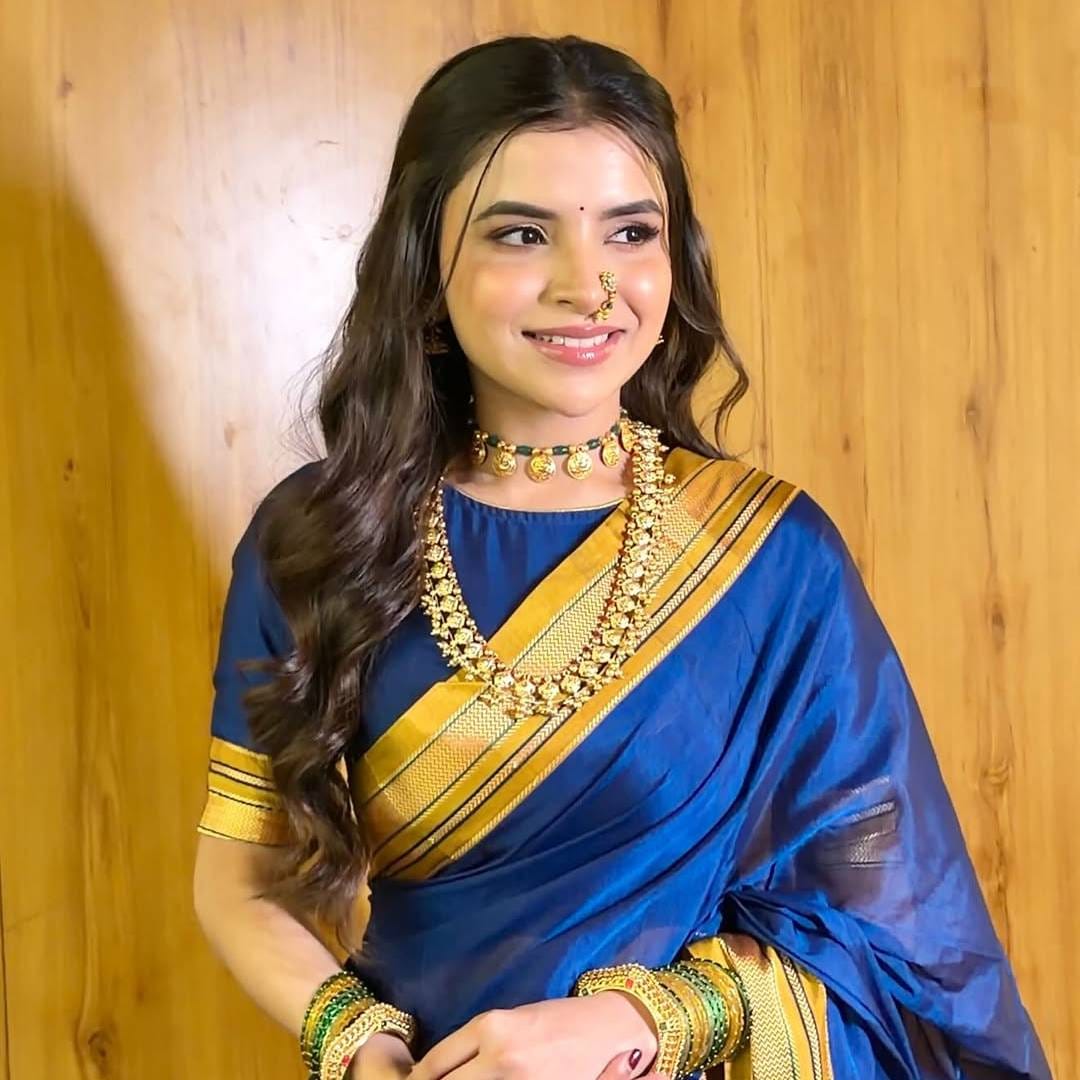 चार टप्प्यांच्या ऑडिशन प्रक्रियेनंतर श्रद्धाची या भूमिकेसाठी निवड झाली आणि खऱ्या अर्थाने मेहनतीचं फळ तिला मिळालं. मराठी मिडियम मालिकेत श्रद्धा सरस्वती खेडेकर ही व्यक्तिरेखा साकारणार आहे. मराठी शाळेच्या अस्तित्वासाठी झटणारी, आपल्या संस्कृतीचा आणि मातृभाषेचा अभिमान बाळगणारी सरस्वती ही भूमिका श्रद्धासाठी एक मोठं आव्हान आणि तितकीच महत्त्वाची संधी ठरणार आहे.