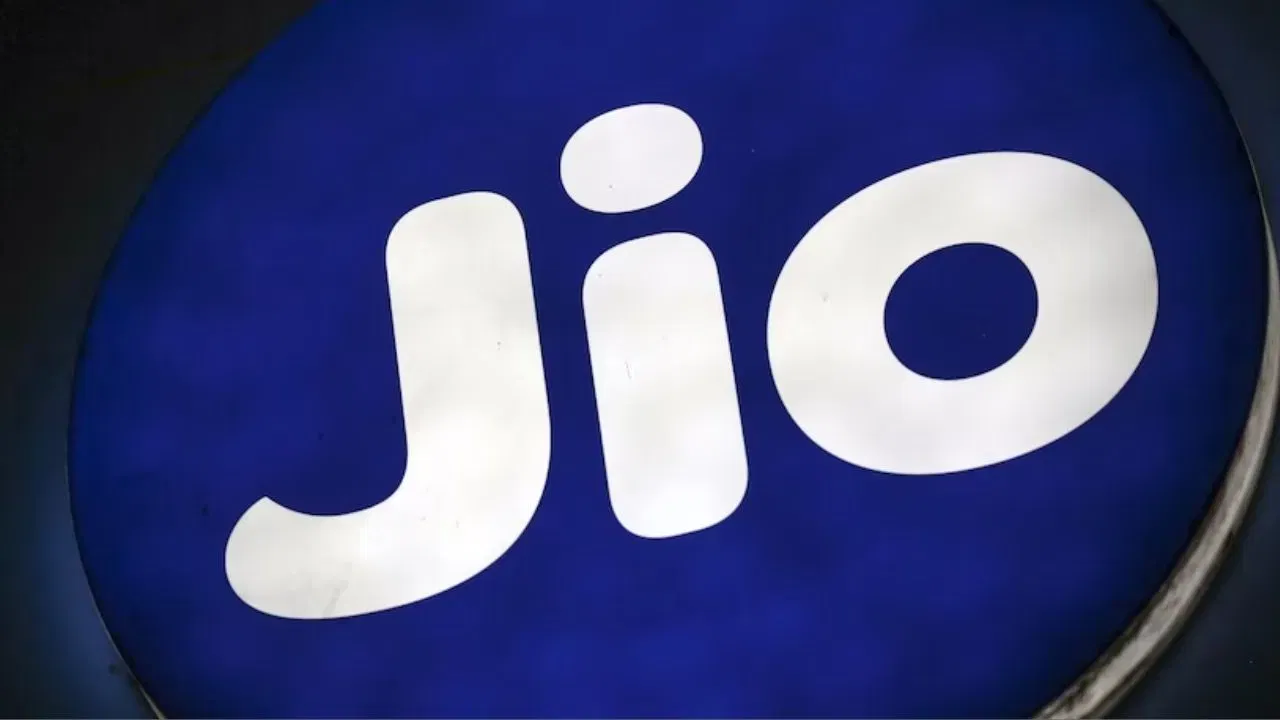 Jio Plan : 11 महिन्यांची चिंता मिटणार, जिओने आणला सर्वात स्व