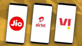 Jio, Airtel, Vi च्या ग्राहकांसाठी खुशखबर! वर्षभर रिचार्जची चिंता मिटली.