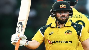 PAK vs AUS 3rd Odi : जोश इंग्लिसने लाज राखली, पाकिस्तानकडून ऑस्ट्रेलियाचं 157 धावांवर पॅकअप, कोण जिंकणार?