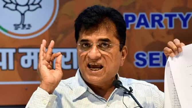 Kirit Somaiya : रेल्वे स्टेशनबाहेर, चौकात, रस्त्यावर नमाज पठणाला परवानगी दिली तर मग उद्या हे..किरीट सोमय्या यांचा रोखठोक सवाल
