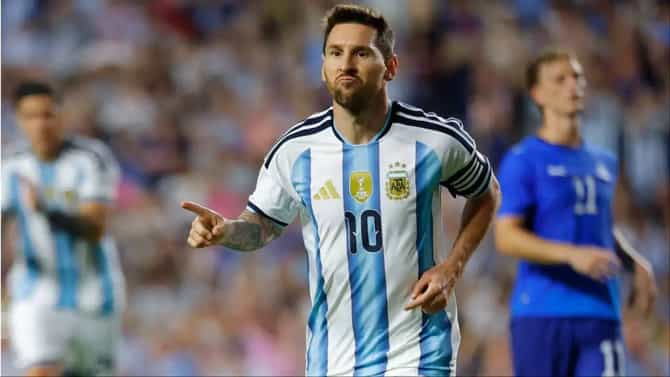 Messi Hat-trick: मेस्सीने 200व्या सामन्यात रचला इतिहास, फिफा वर्ल्डकप स्पर्धेत नोंदवली पहिली हॅटट्रीक