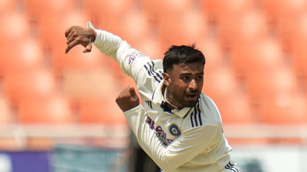 W,W,W,W,W,W,W, मानव सुथारचा County Championship स्पर्धेत कारनामा, एकट्याने 7 जणांना गुंडाळलं