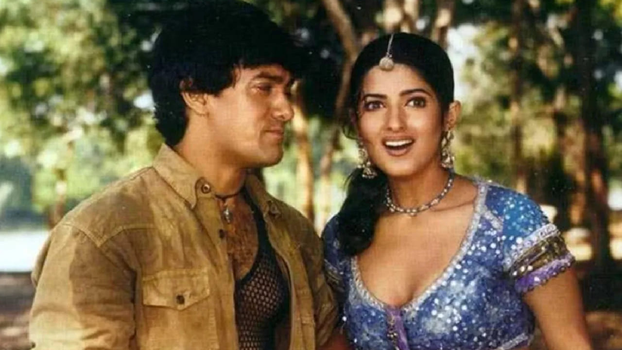 ट्विंकल खन्नाने तिच्या ‘Mrs Funnybones’ या पुस्तकाच्या प्रकाशन सोहळ्यात हा अनुभव सांगितला होता. कार्यक्रमात करण जौहरने आमिर खानला ट्विंकलसोबत काम करण्याचा अनुभव कसा होता असा प्रश्न विचारला. त्यावर आमिर उत्तर देण्याआधीच ट्विंकलने एक आठवण सांगितली.