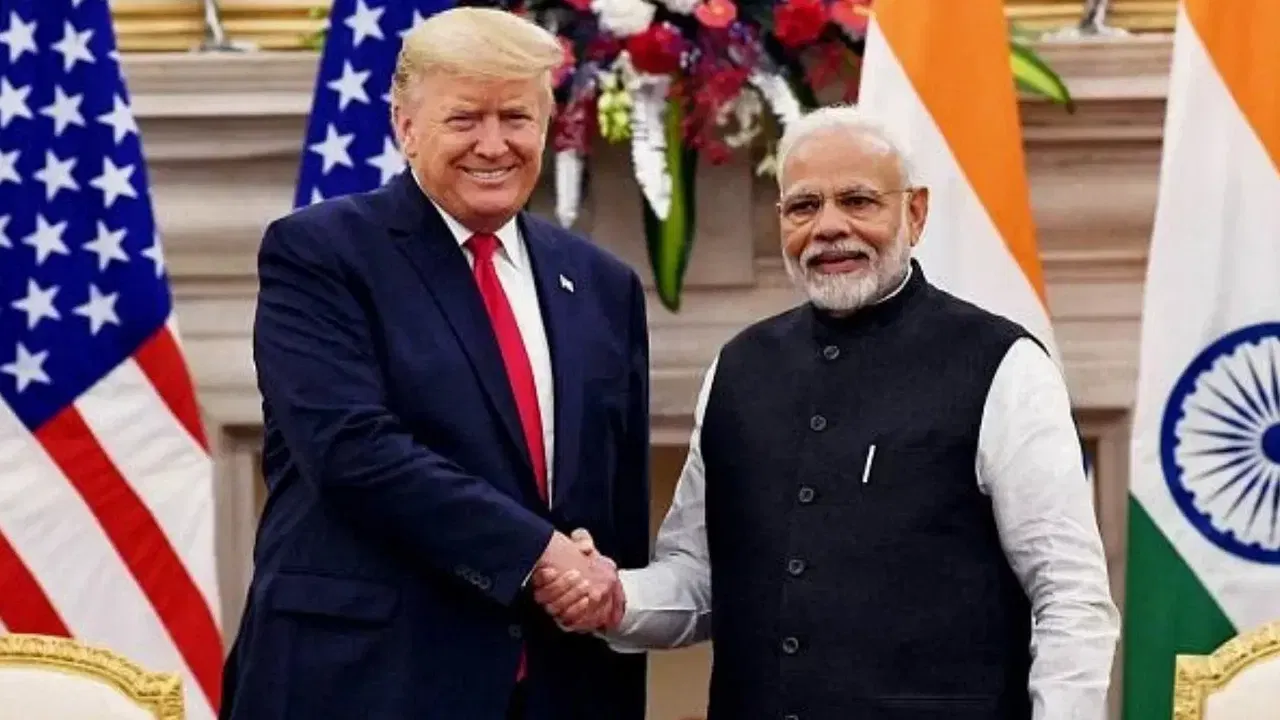 तारीख ठरली... तब्बल 16 महिन्यांनी मोदी-ट्रम्प एकमेकांना भेटणार, महत्त्वाच्या विषयावर चर्चा होणार तारीख ठरली... तब्बल 16 महिन्यांनी मोदी-ट्रम्प एकमेकांना भेटणार, महत्त्वाच्या विषयावर चर्चा होणार